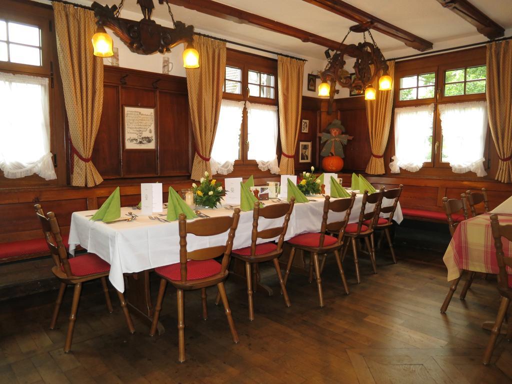Gasthof Zum Goldenen Kreuz Wilhelmsdorf  Zewnętrze zdjęcie